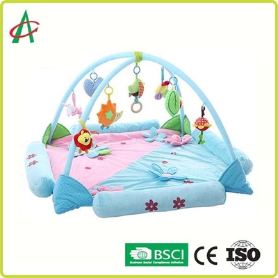 L68cm Washable Baby Play Mat Dengan Mainan Mini Persetujuan ISO9001