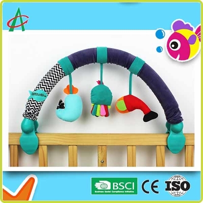 L67cm Spiral Pram Mainan Kereta Dorong Bayi Kereta Dorong Dengan BB Squeaker