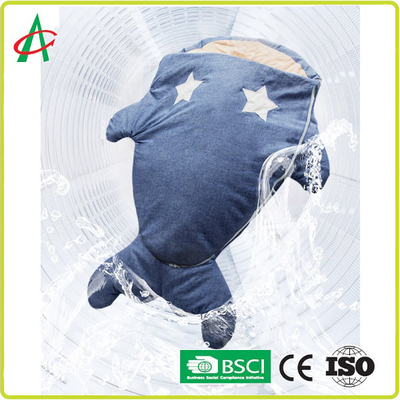 BSCI 90x60cm Sleeping Bag Baby Shark untuk usia 0-12 bulan